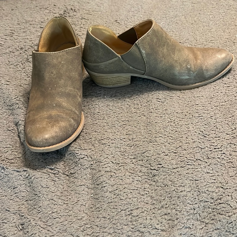 Qupid is low rise ankle boots